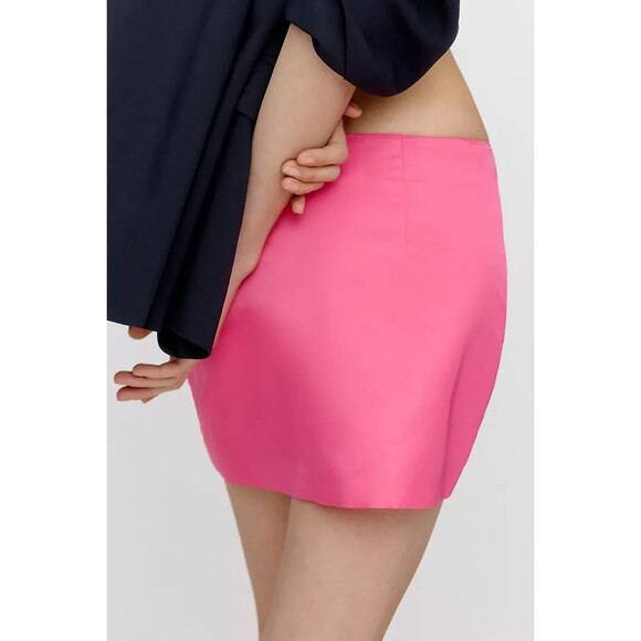 Anthropologie Endless Rose Low-Rise Mini Skirt / Skort Size M New Pink - Picture 6 of 6